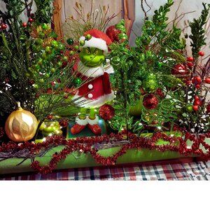 Mr. Grinch Holiday Centerpiece